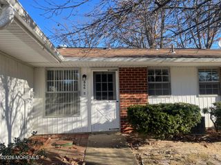 866C Inverness Court, Lakewood, NJ 08701