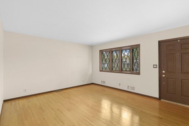 9109 Northwood Parkway, New Hope, MN 55427