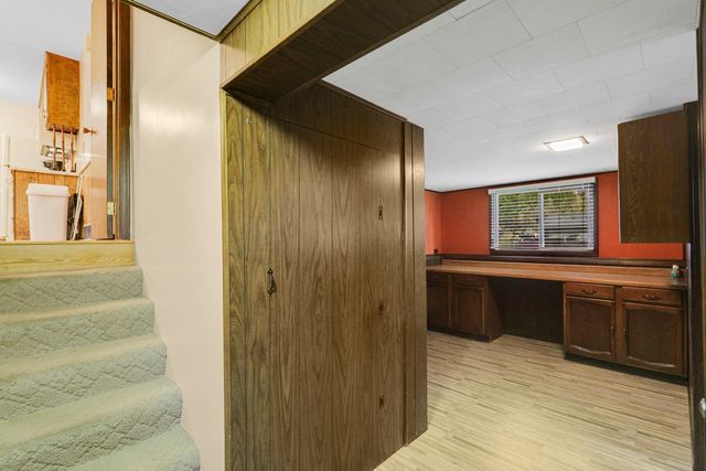 9109 Northwood Parkway, New Hope, MN 55427