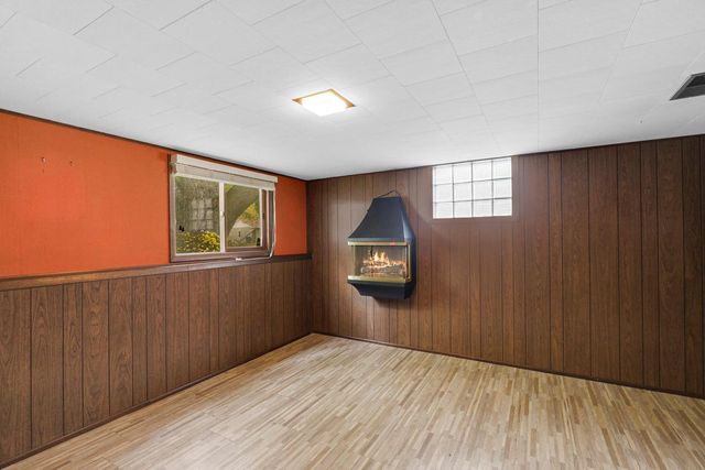 9109 Northwood Parkway, New Hope, MN 55427