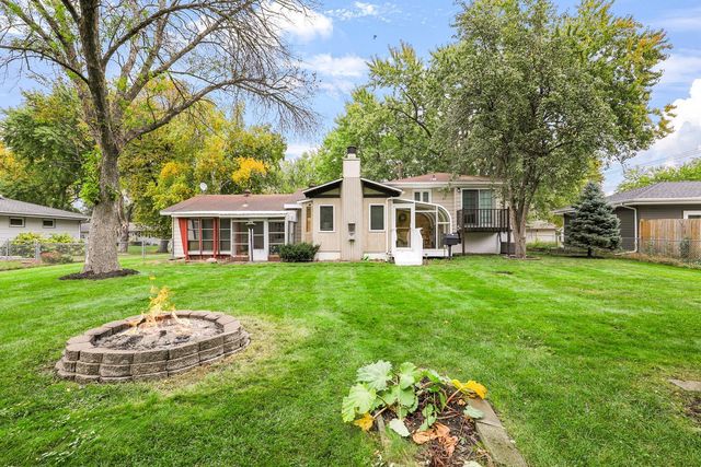 9109 Northwood Parkway, New Hope, MN 55427