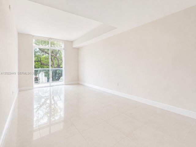 1871 S River Drive A04, Miami, FL 33125