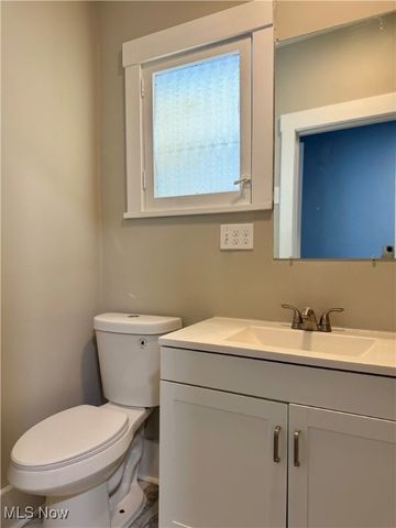 3409 Powers Way, Youngstown, OH 44502