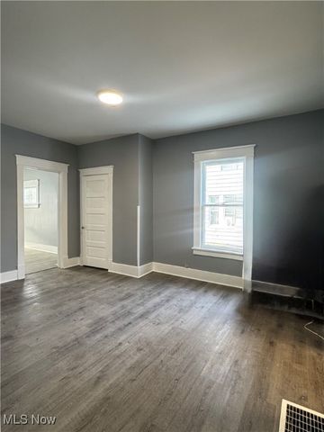 3409 Powers Way, Youngstown, OH 44502