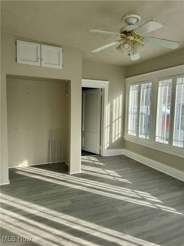 3409 Powers Way, Youngstown, OH 44502