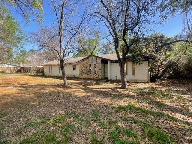 8001 Storie Road, Arlington, TX 76001