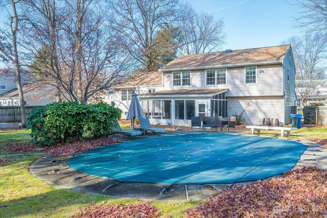 15 Howell Avenue, Piscataway, NJ 08854