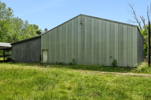 1675 Balthrop Branch Rd, Dickson, TN 37055