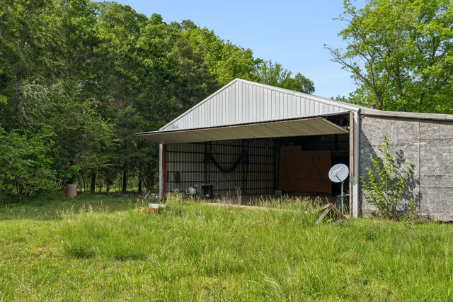 1675 Balthrop Branch Rd, Dickson, TN 37055