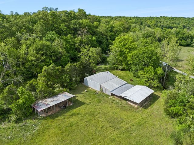 1675 Balthrop Branch Rd, Dickson, TN 37055