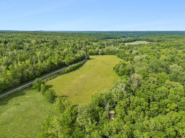 1675 Balthrop Branch Rd, Dickson, TN 37055