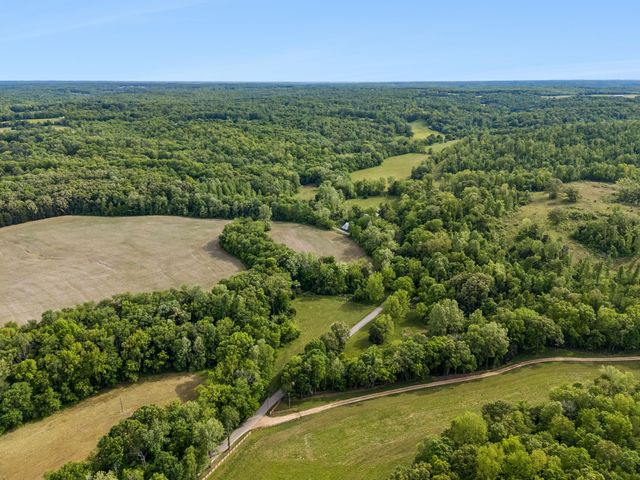 1675 Balthrop Branch Rd, Dickson, TN 37055