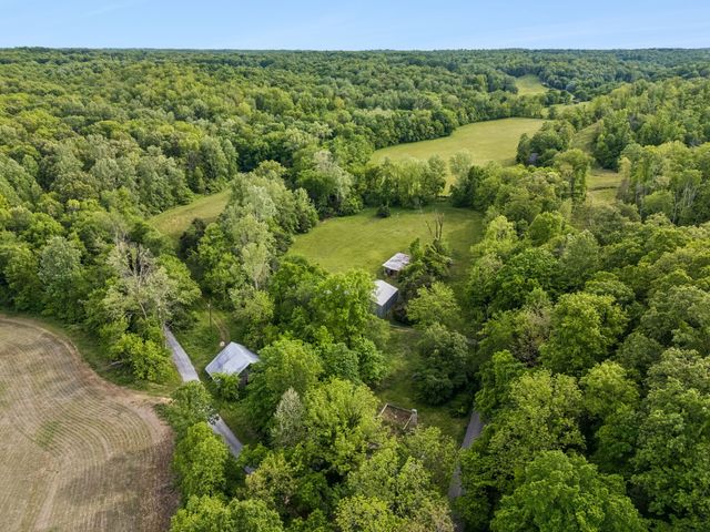 1675 Balthrop Branch Rd, Dickson, TN 37055