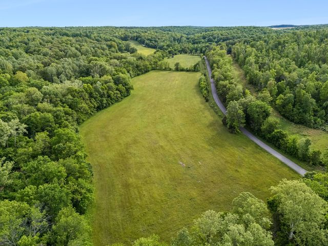 1675 Balthrop Branch Rd, Dickson, TN 37055