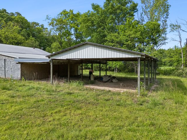 1675 Balthrop Branch Rd, Dickson, TN 37055
