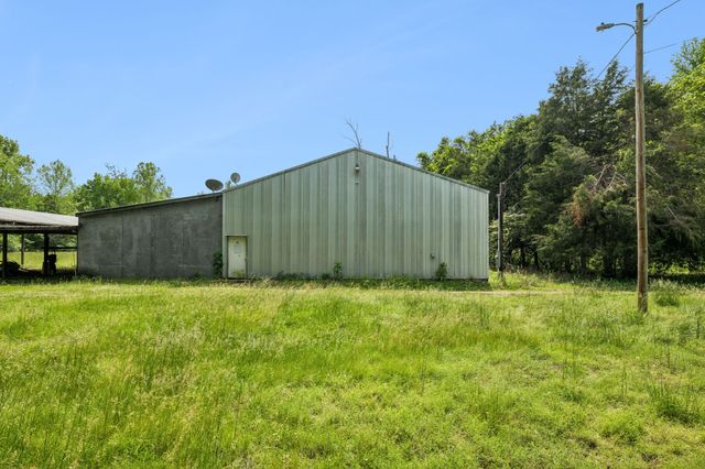 1675 Balthrop Branch Rd, Dickson, TN 37055