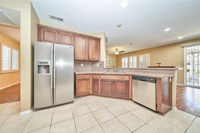 1043 Hawthorne, Hemet, CA 92545