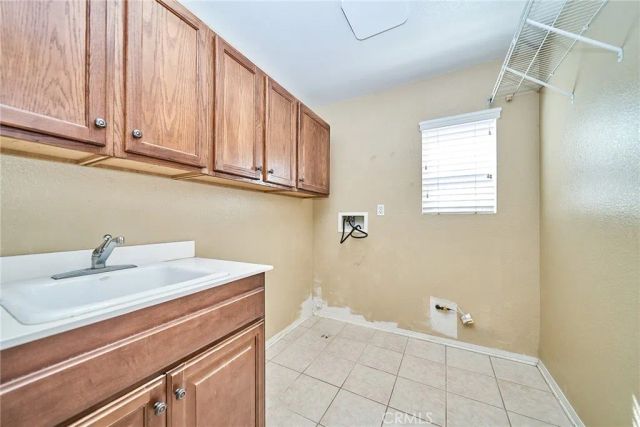 1043 Hawthorne, Hemet, CA 92545