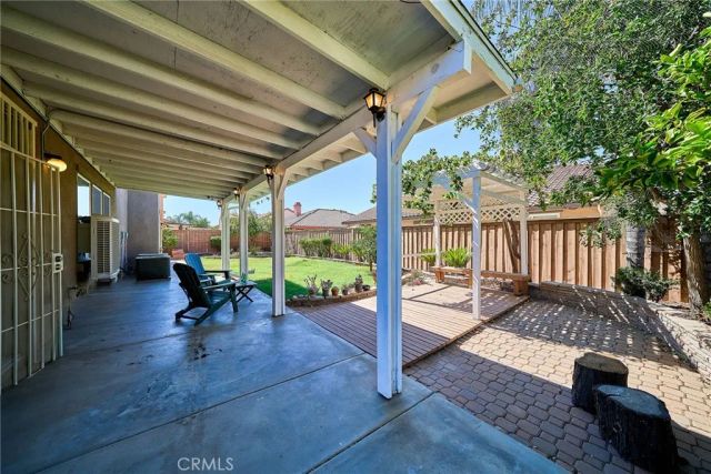 1043 Hawthorne, Hemet, CA 92545