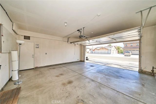 1043 Hawthorne, Hemet, CA 92545