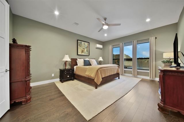 1015 Oak Briar Lane, Montgomery, TX 77384