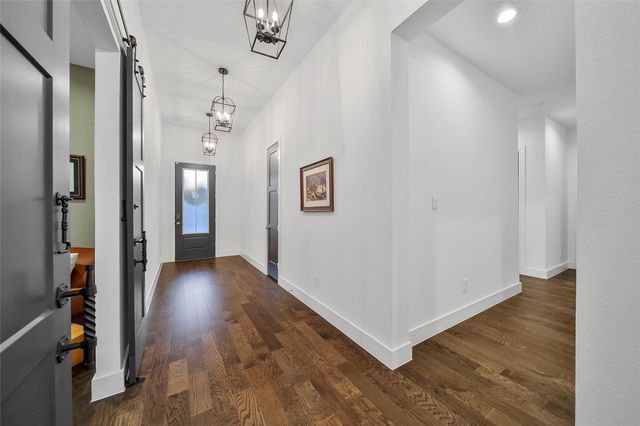 1015 Oak Briar Lane, Montgomery, TX 77384