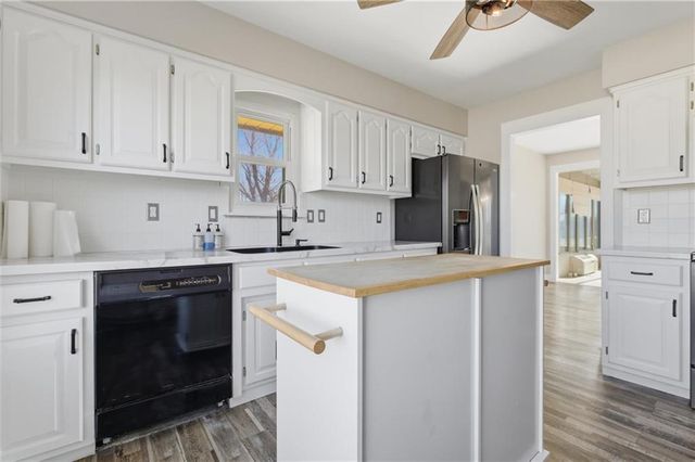 5950 SE Hilltop Road, Holt, MO 64048