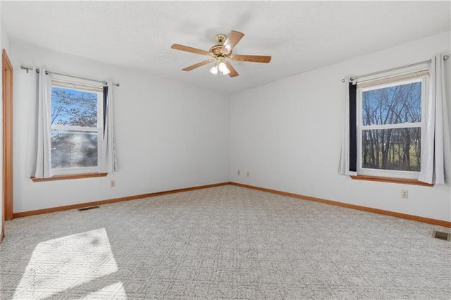 5950 SE Hilltop Road, Holt, MO 64048