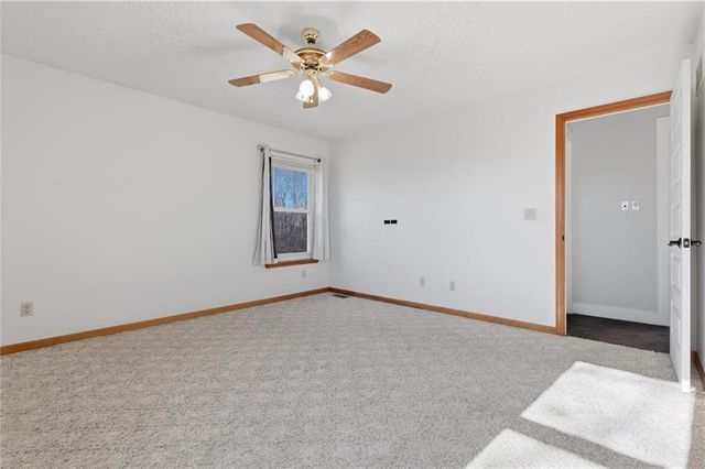 5950 SE Hilltop Road, Holt, MO 64048