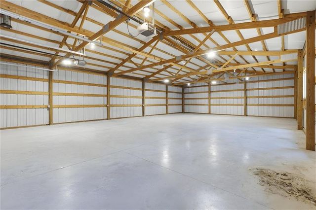 5950 SE Hilltop Road, Holt, MO 64048