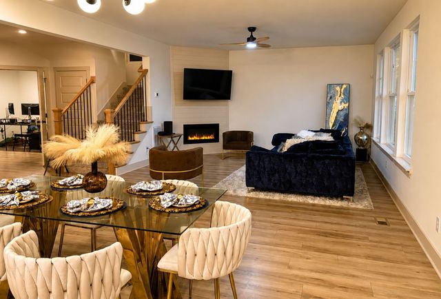 208 Kennedy Dr, White House, TN 37188