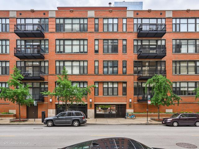333 W Hubbard Street 1006, Chicago, IL 60654
