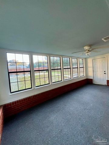 821 Cornell Ave, Pensacola, FL 32514