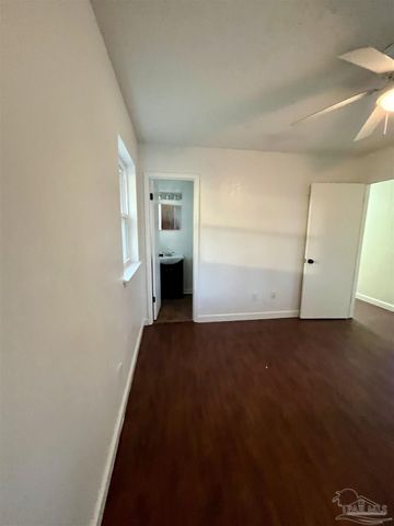 821 Cornell Ave, Pensacola, FL 32514