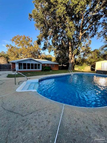 821 Cornell Ave, Pensacola, FL 32514