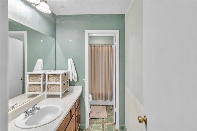 6540 Pine Knotch Drive, Douglasville, GA 30135