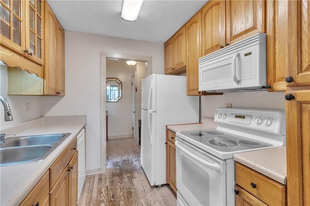 6540 Pine Knotch Drive, Douglasville, GA 30135