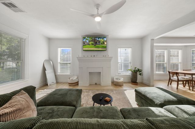 5311 Willis Avenue, Dallas, TX 75206