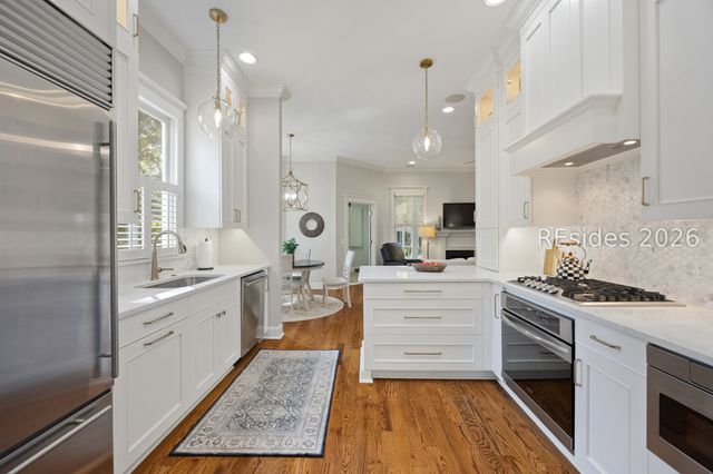 15 Hayek St, Beaufort, SC 29907