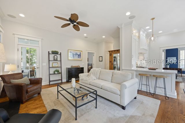 15 Hayek St, Beaufort, SC 29907
