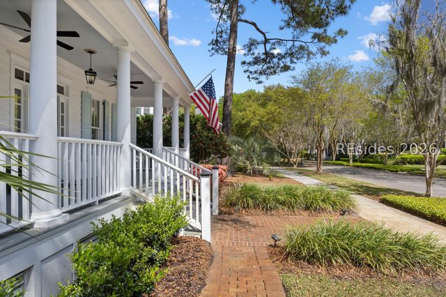 15 Hayek St, Beaufort, SC 29907