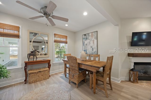 15 Hayek St, Beaufort, SC 29907