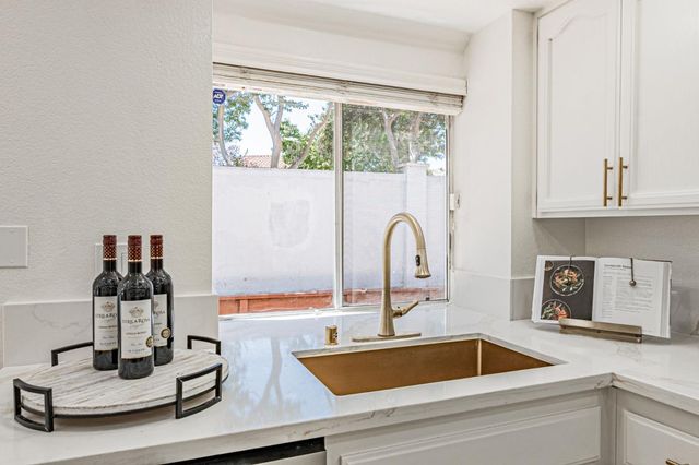1101 Clifford Lane, Milpitas, CA 95035