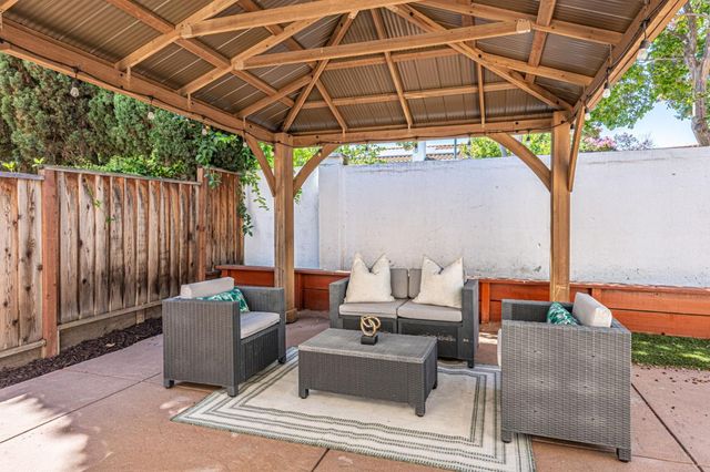 1101 Clifford Lane, Milpitas, CA 95035