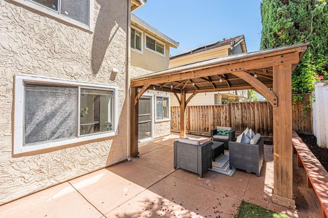 1101 Clifford Lane, Milpitas, CA 95035