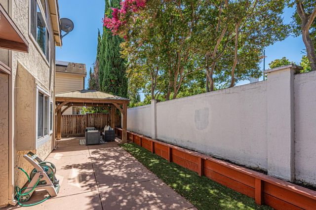 1101 Clifford Lane, Milpitas, CA 95035