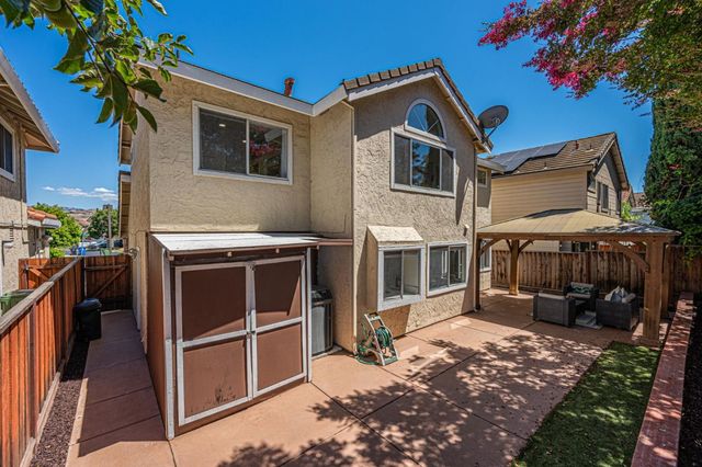 1101 Clifford Lane, Milpitas, CA 95035