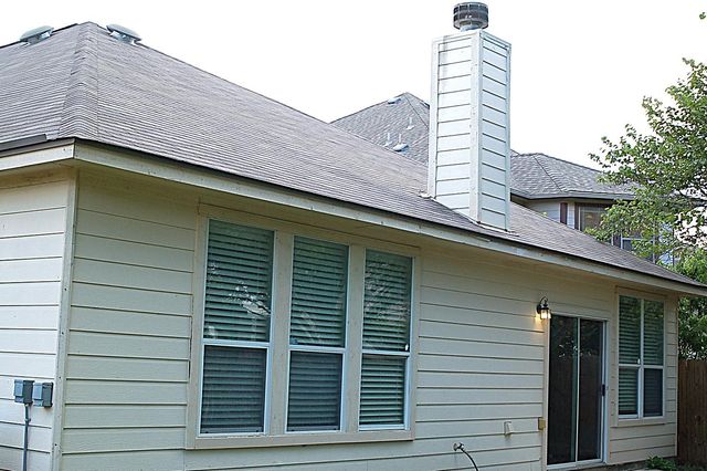 6413 Baythorne DR, Austin, TX 78747