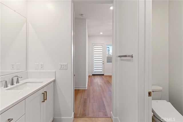 166 Sentosa, Irvine, CA 92618
