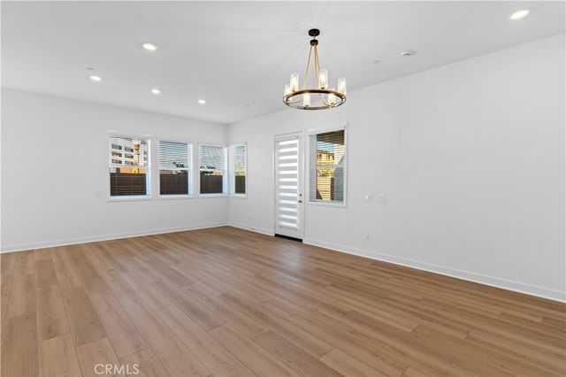 166 Sentosa, Irvine, CA 92618